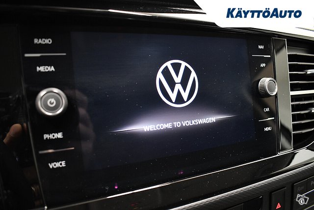 Volkswagen Transporter 9