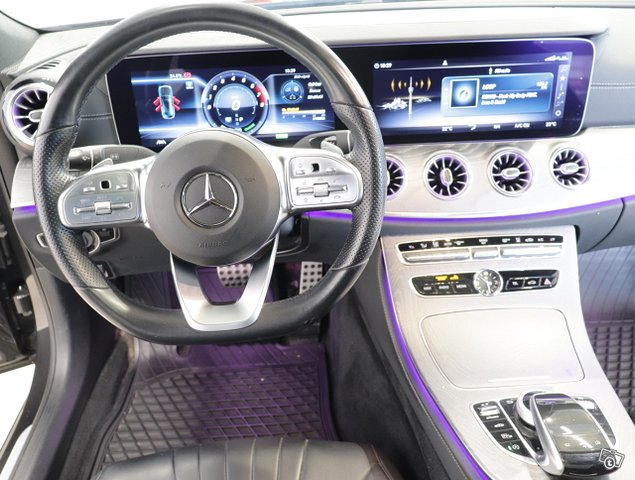 Mercedes-Benz CLS 11