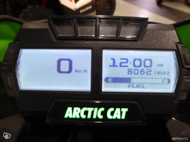 Arctic Cat M-sarja 8