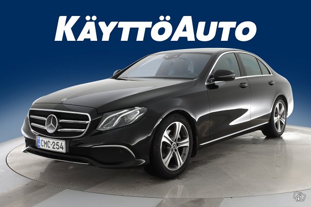 MERCEDES-BENZ E