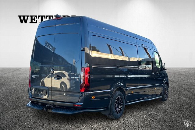 Mercedes-Benz Sprinter 2