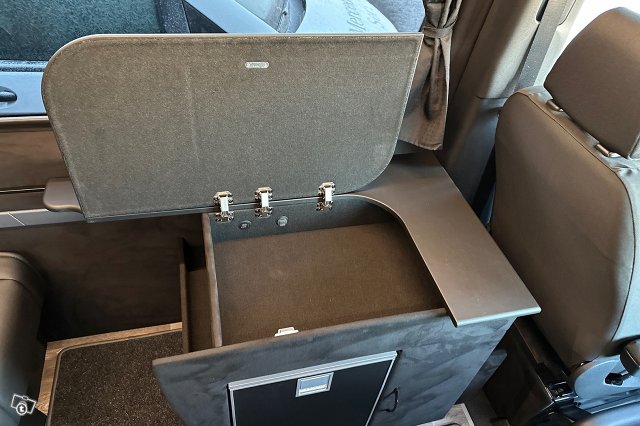 Mercedes-Benz Sprinter 19