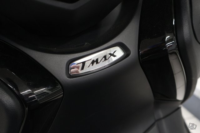 Yamaha T-MAX 12