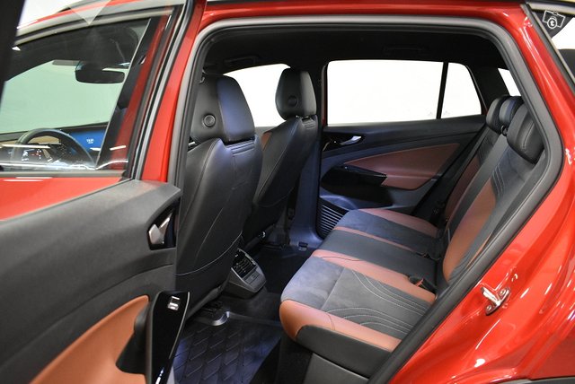 Volkswagen ID.4 23