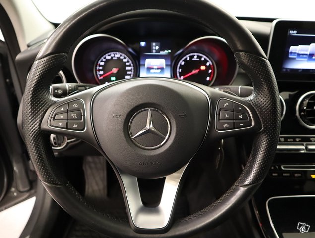 Mercedes-Benz C 10