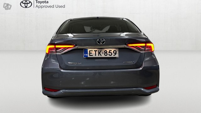 TOYOTA COROLLA 4