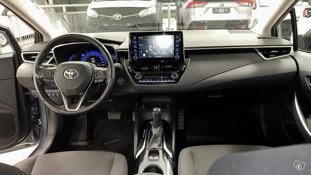 TOYOTA COROLLA 10