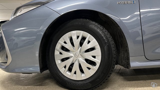 TOYOTA COROLLA 18