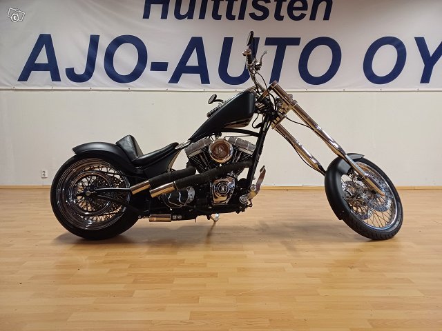 Harley-Davidson Wide Glide 3