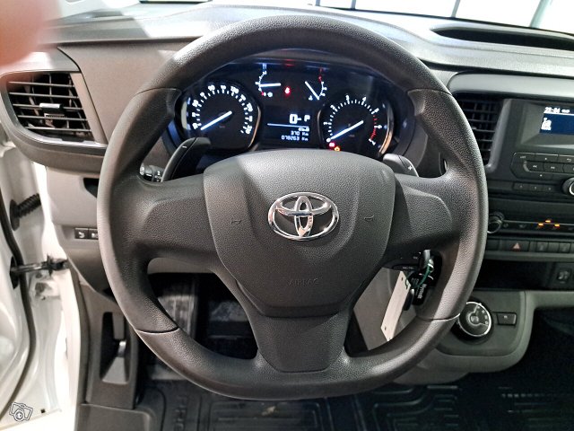 TOYOTA PROACE 12