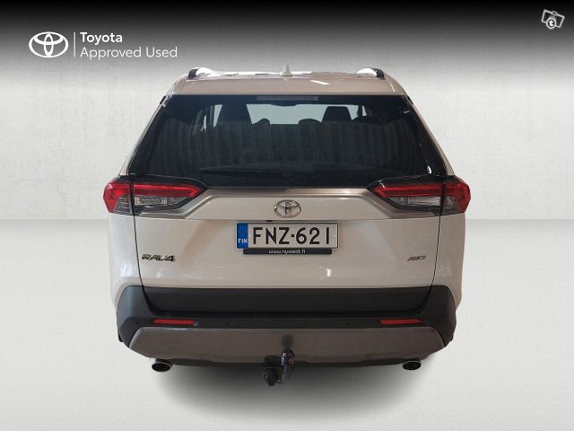 TOYOTA RAV4 4