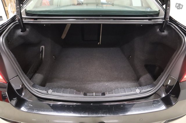 BMW 520 11