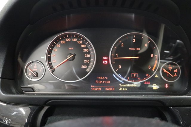 BMW 520 13