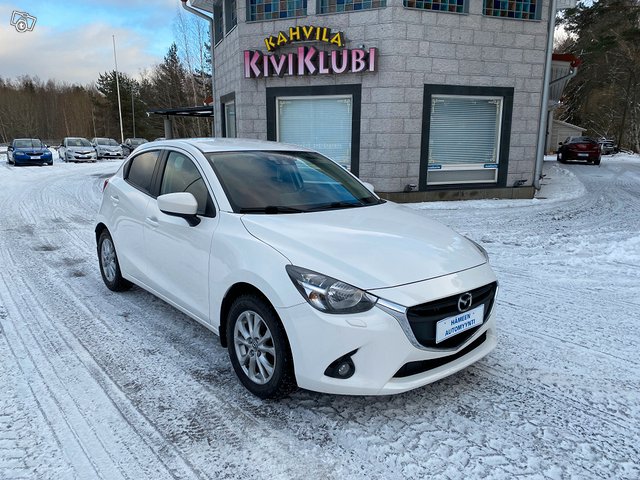 Mazda 2