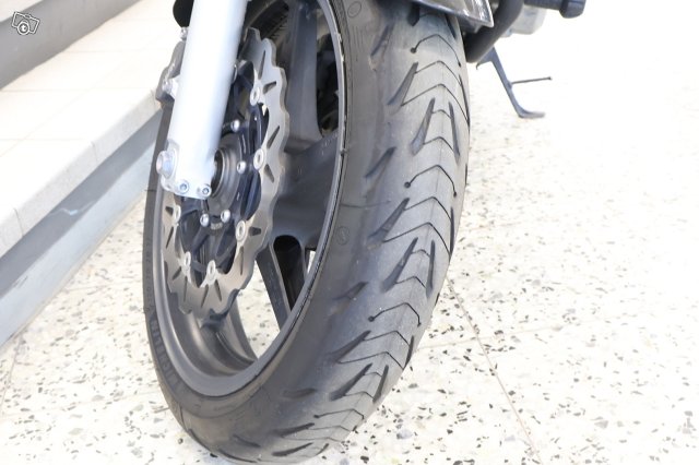 Honda CB 7