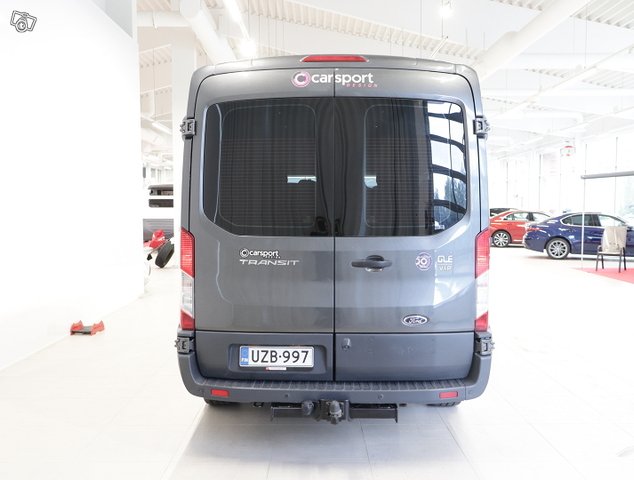 Ford Transit 7