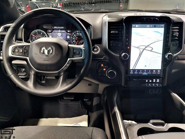 Dodge Ram 21