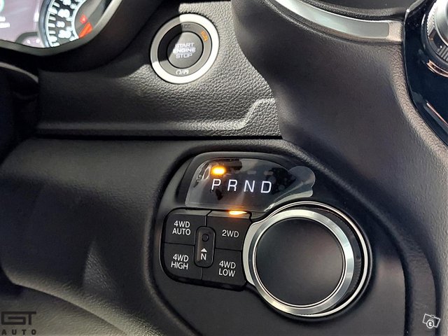 Dodge Ram 23