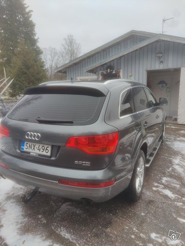 Audi Q7 3