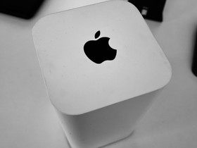 Apple AirPort Extreme A1521 (6th Gen.), Verkkotuotteet, Tietokoneet ja lisälaitteet, Vaasa, Tori.fi
