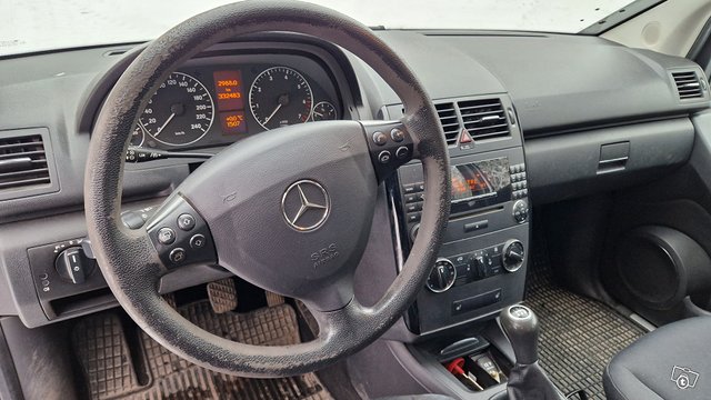 Mercedes-Benz A-sarja 4