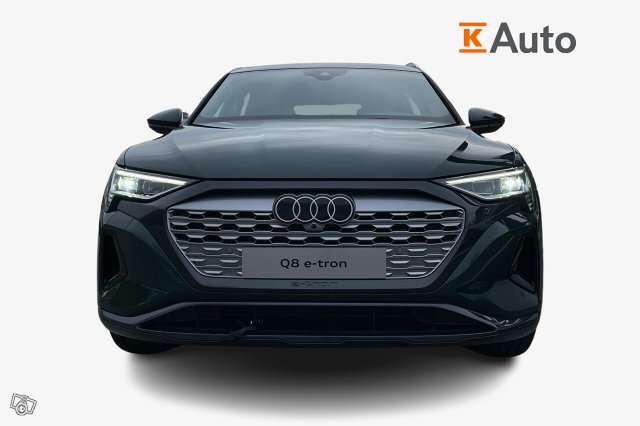 Audi Q8 E-tron 4