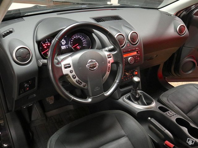 NISSAN Qashqai 8