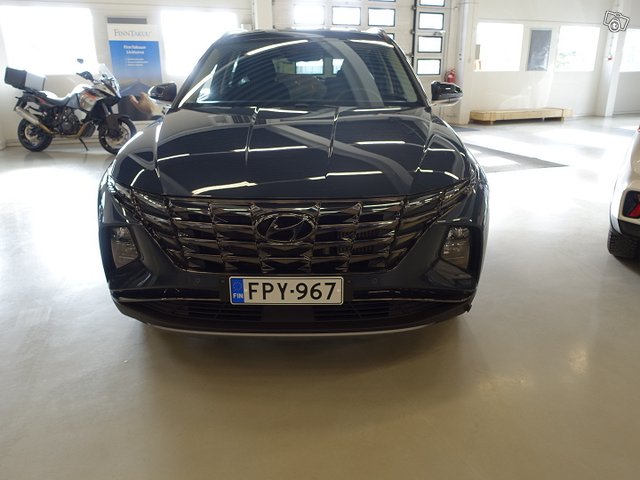 HYUNDAI Tucson 3