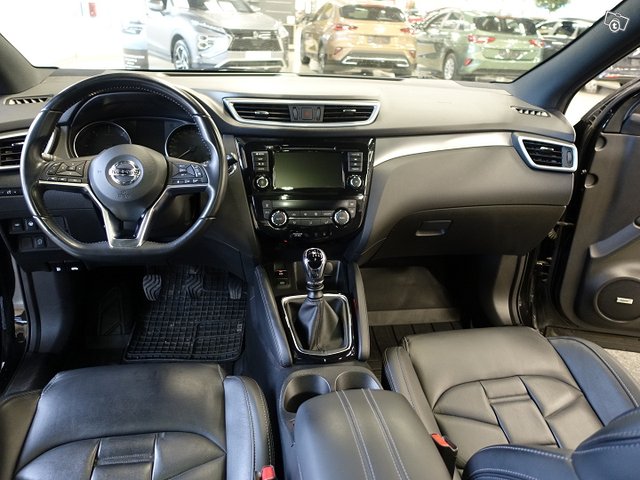NISSAN Qashqai 12