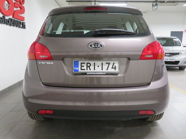 Kia Venga 4