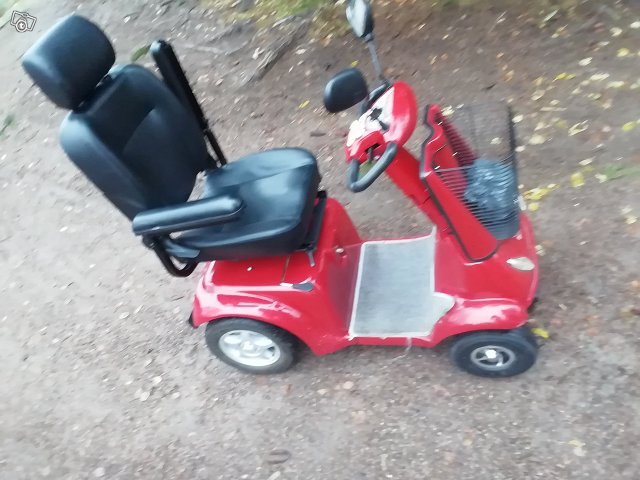 Pyrkijä E500, kuva 1