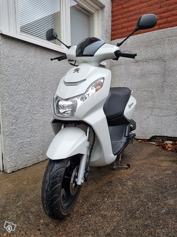 Peugeot Kisbee skootteri vm 2020, kuva 1