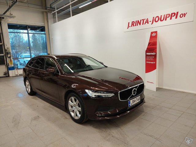 Volvo V90