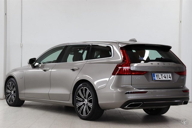 Volvo V60 3