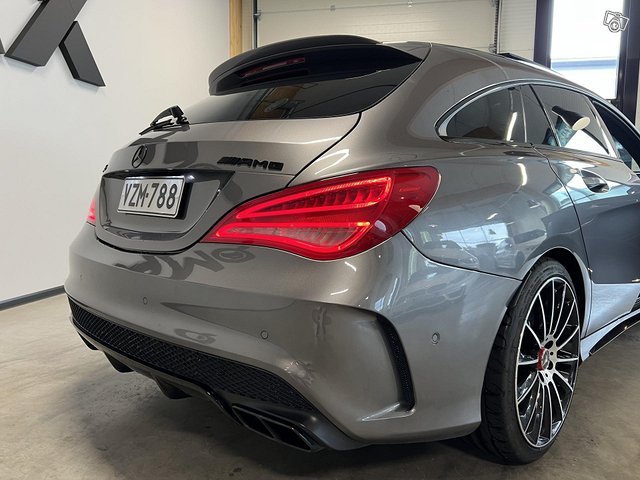 Mercedes-Benz CLA 45 AMG 7