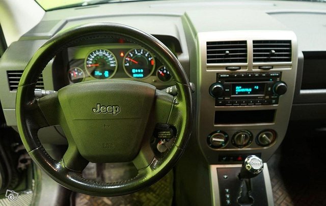 Jeep Compass 9