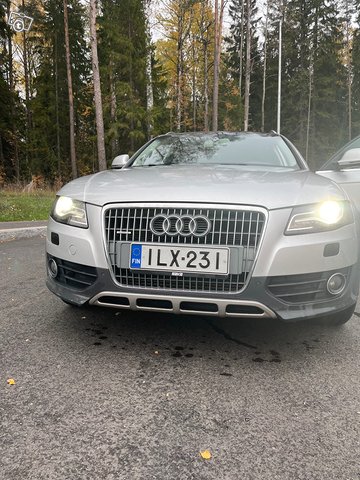 Audi A4 Allroad 1