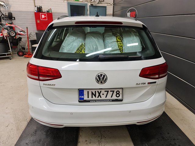 Volkswagen, VW Passat 4