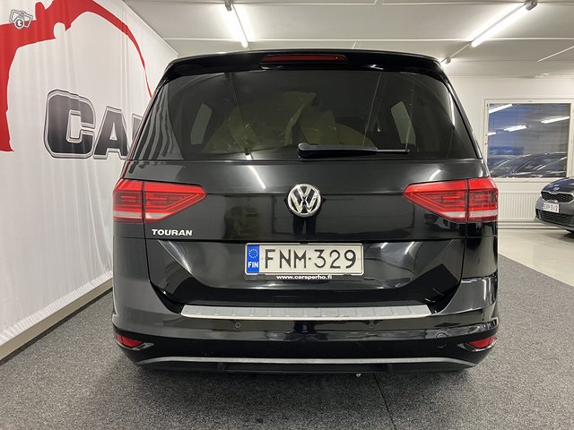 Volkswagen, VW TOURAN 6