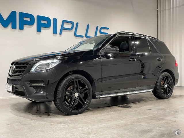 Mercedes-Benz ML 5