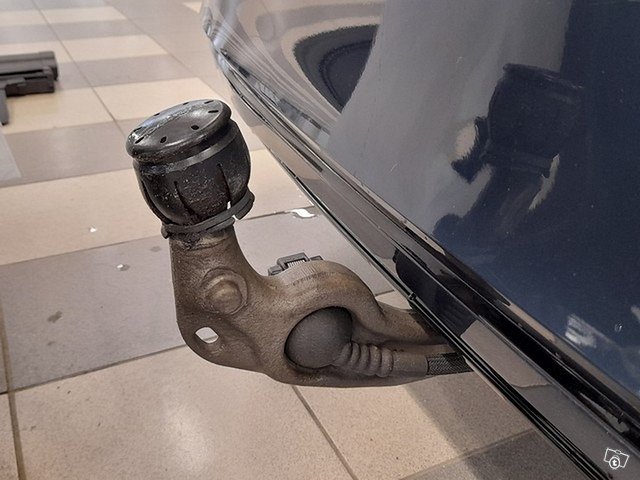 VOLVO V90 7