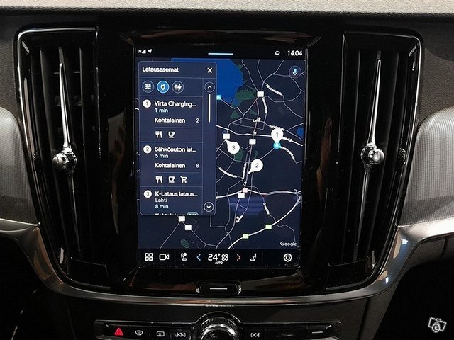 VOLVO V90 20