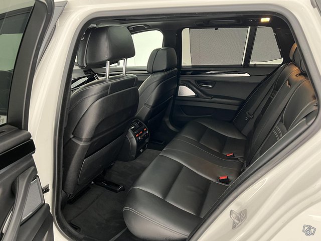 BMW M550d 15
