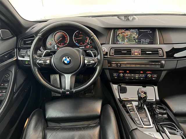 BMW M550d 20