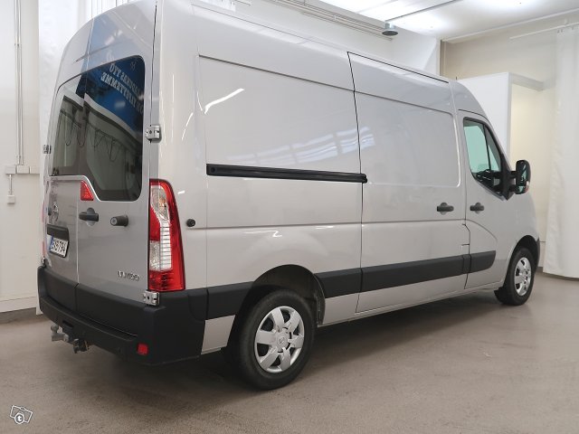 NISSAN NV400 3