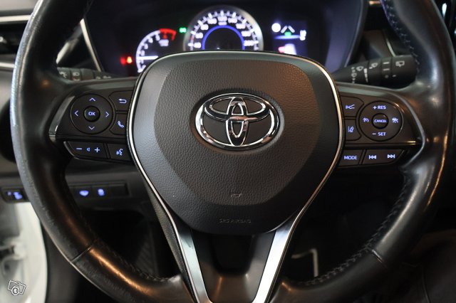 Toyota Corolla 18