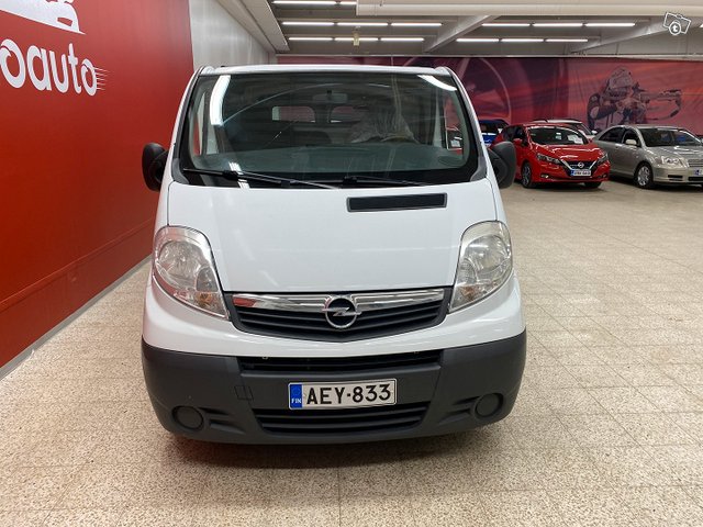 Opel Vivaro 7