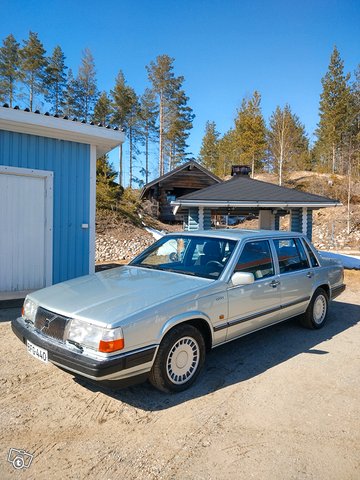 Volvo 760 1