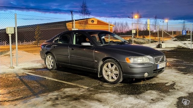 Volvo S60 1