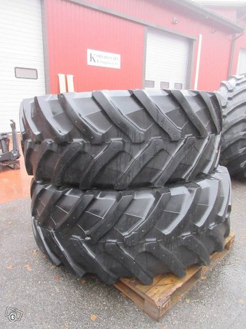 Trelleborg 650/65R42